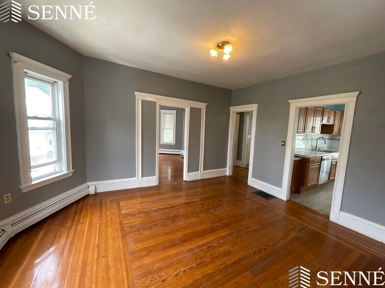 Building Photo - 97 Morrison Ave