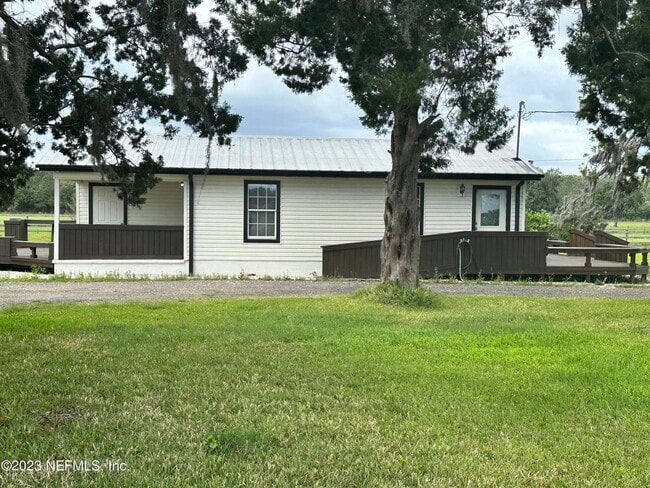 Primary Photo - 9465 Cowpen Branch Rd