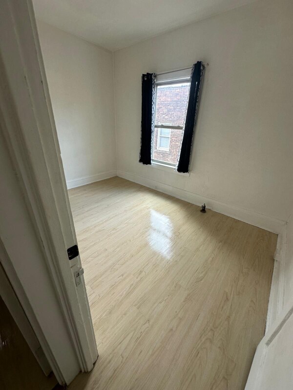 Building Photo - 14148 Superior Rd