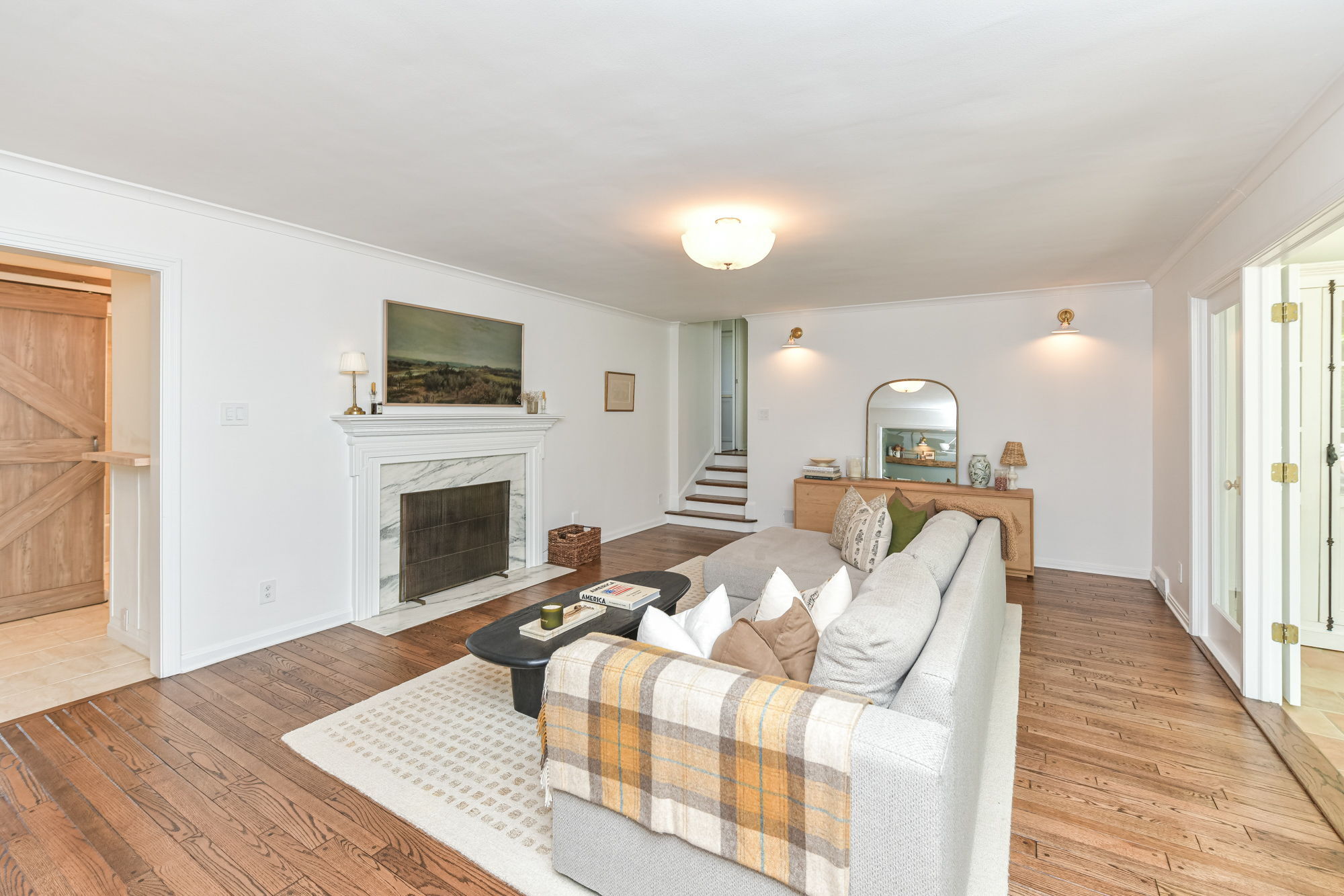 Building Photo - 5939 Gladden Dr