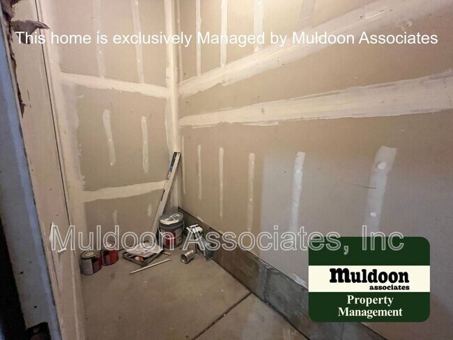 Building Photo - 1535 Monterey Rd