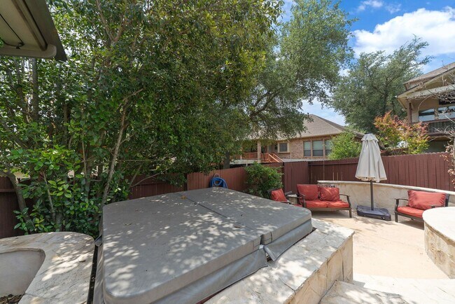 Building Photo - Stunning Home with Pool Now Available in t...