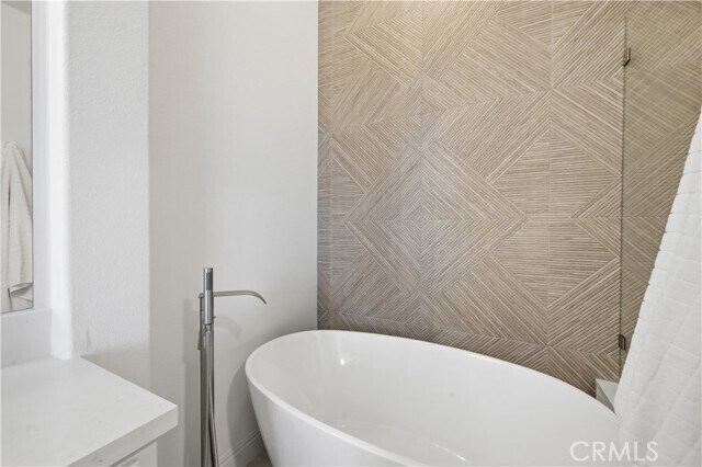 Building Photo - 35 Costa Brava