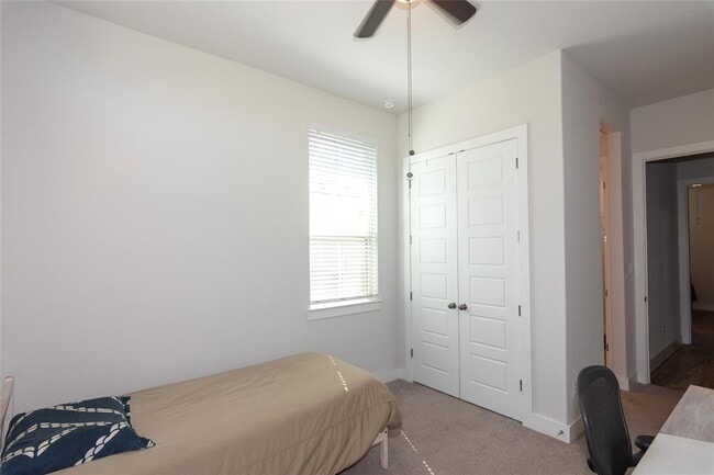 Building Photo - 404 Panzano Dr