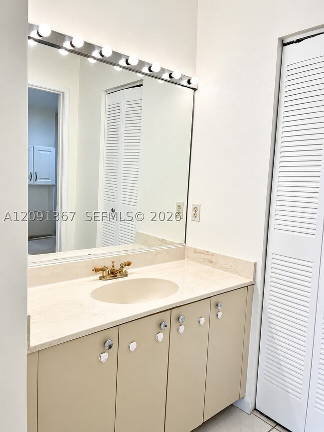 Building Photo - 13255 SW 88th Ln