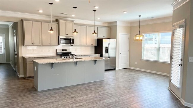 Building Photo - 145 Bryon Ln