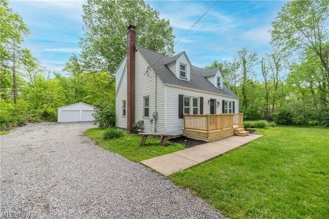 Building Photo - 6665 Clingan Rd