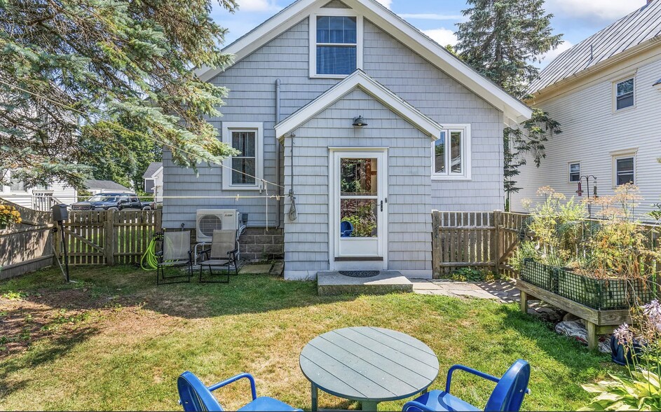 Primary Photo - 5 Franklin St