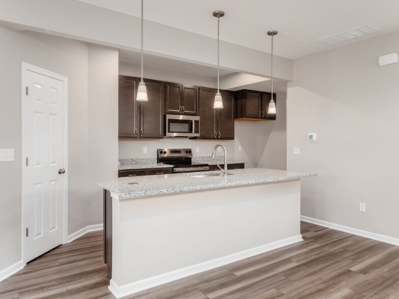 Building Photo - 1550 Day Break Lp