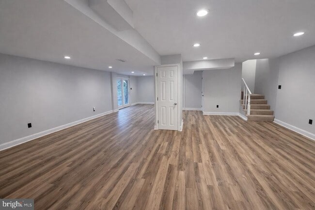 Building Photo - 1744 Lockerbie Ln