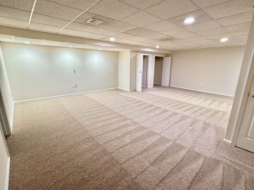 Building Photo - 700 Farmington Ave