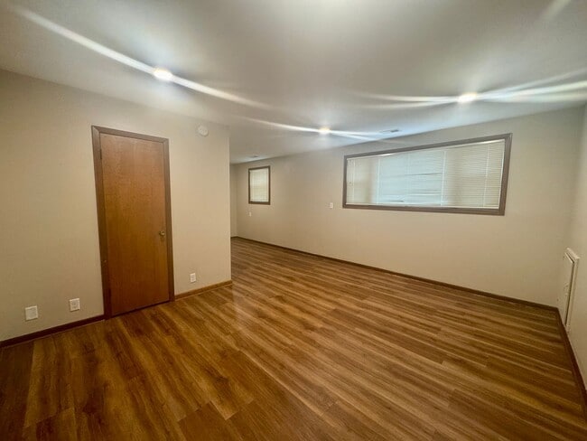 Building Photo - 4125 L St