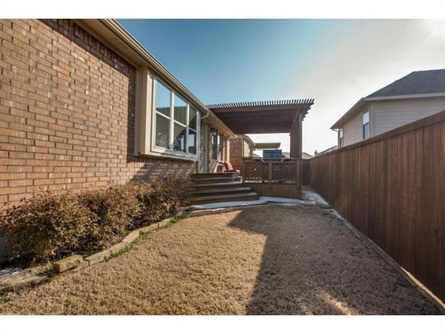 Building Photo - 9729 Ellery Ave