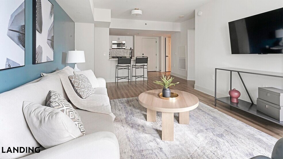 Building Photo - 1221 S Eads St