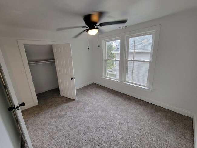 Building Photo - Gorgeous 5 bed 3.5 Bath in Madisonville!!