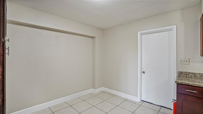Building Photo - 5717 Lawndale Rd
