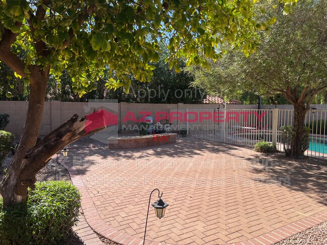 Building Photo - 4553 E Desert Cactus St