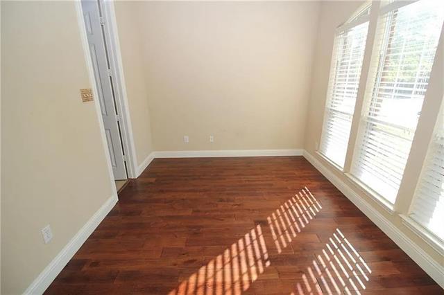 Building Photo - 1126 Arbor Park Dr