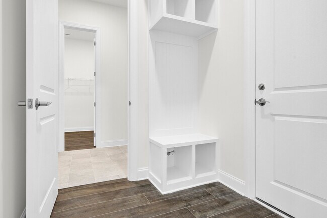 Building Photo - 4739 Anise Cir