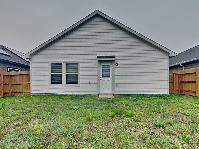 Building Photo - 9834 Gln Brk Ln