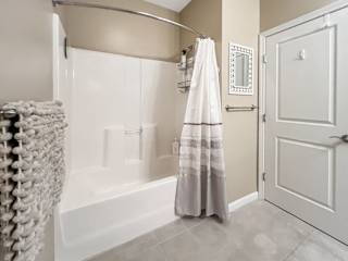 Building Photo - Make this charming studio with marsh views...