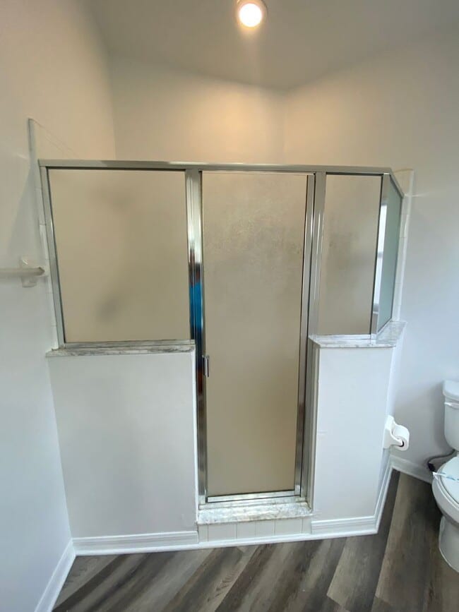 Building Photo - House for rent