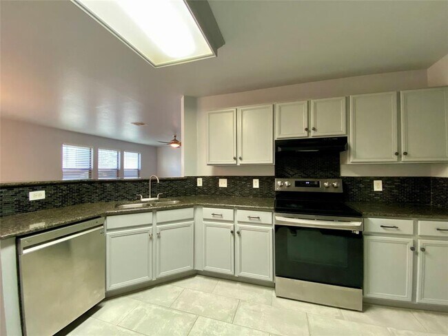 Building Photo - 13205 Sea Biscuit Dr