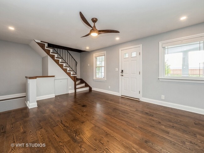 Building Photo - 408 S Mitchell Ave