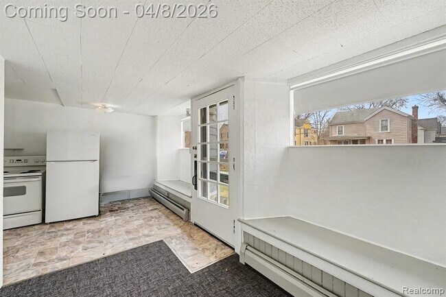 Building Photo - 434 N Hamilton St