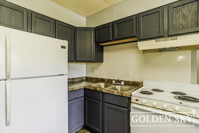 Building Photo - 1223 S Franklin St