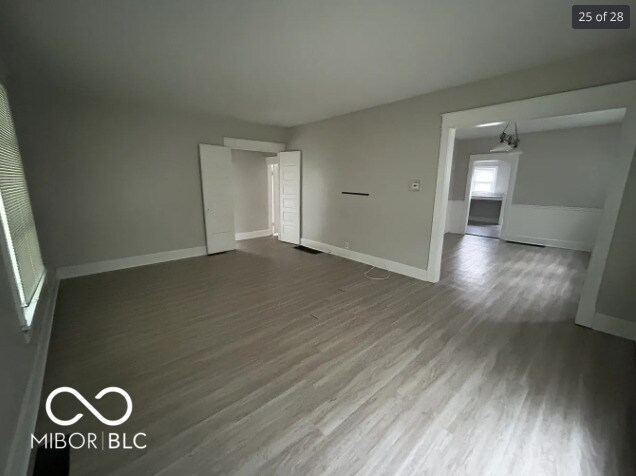 Building Photo - 1506 E Edwards Ave