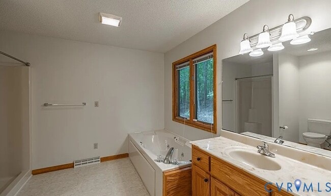 Building Photo - 1702 Briery Rd