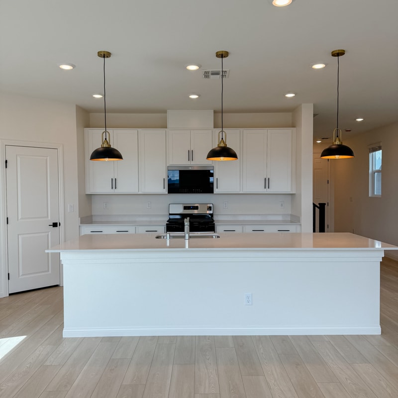 Building Photo - 7061 Cottage Vis Ave