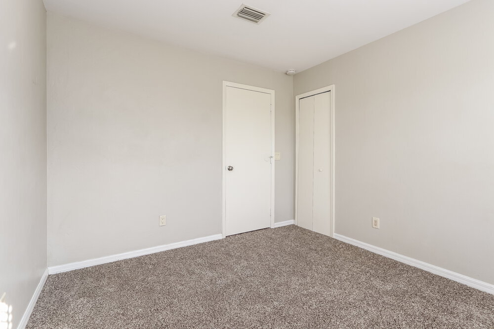 Building Photo - 1413 SW 11th Pl