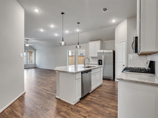 Building Photo - 12614 Nueces River Dr