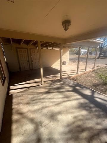 Building Photo - 2642 S 16th St