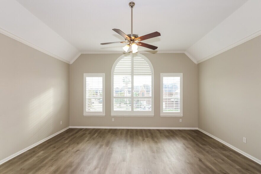 Building Photo - 3607 Burning Palms Ct