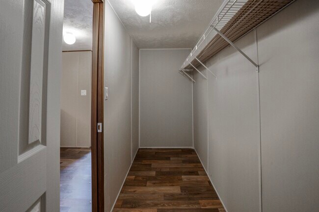 Building Photo - 201-218 18th St