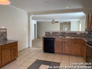 Building Photo - 119 Cedron Chase