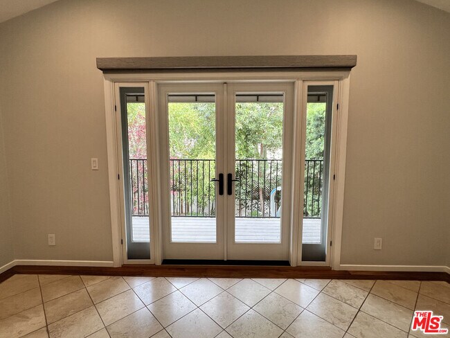 Building Photo - 390 N Baldwin Ave