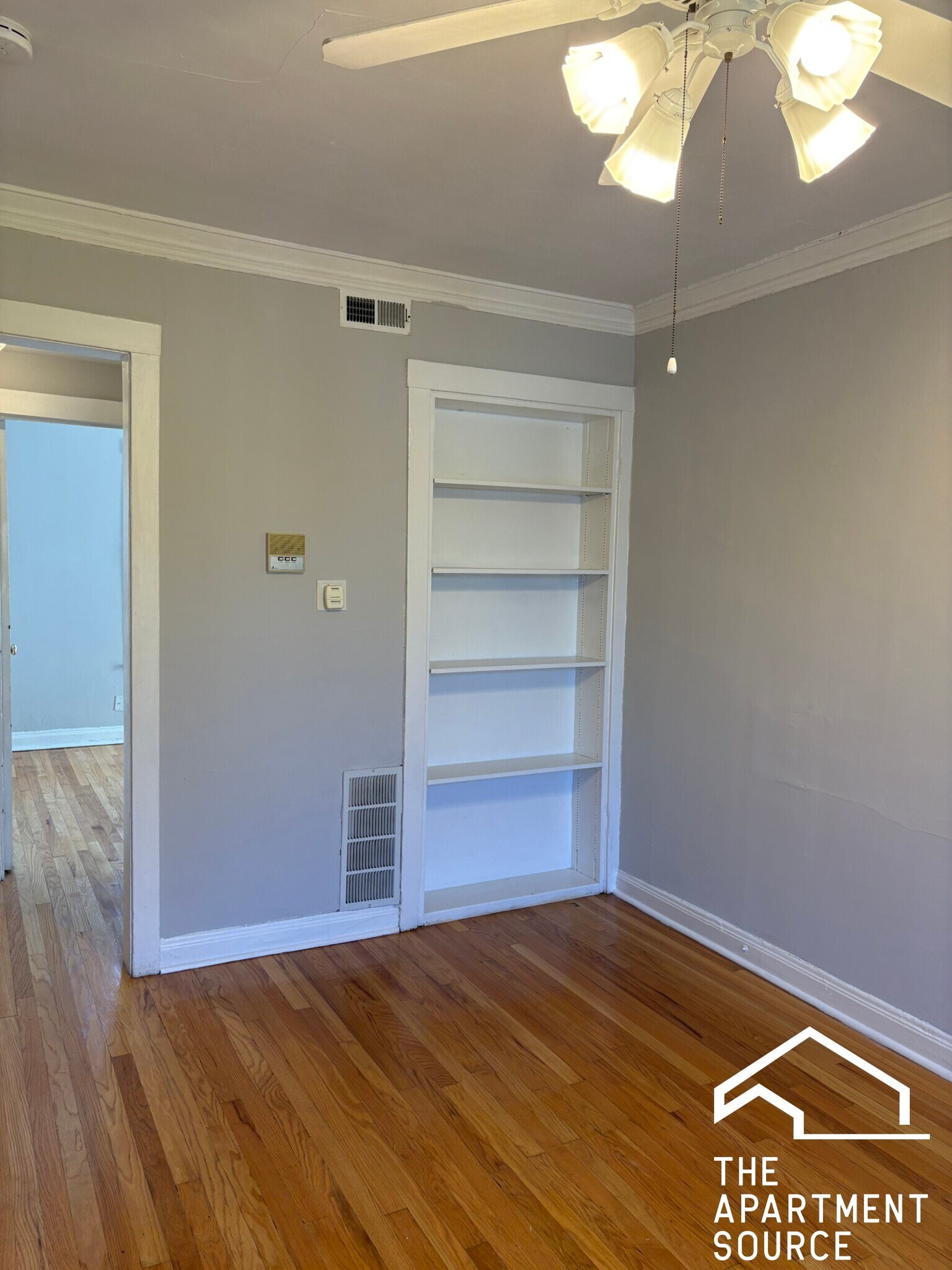 Building Photo - 3003 N Racine Ave