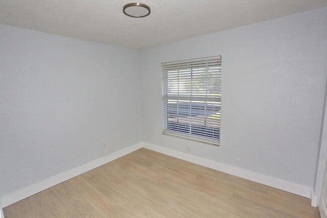 Building Photo - 8120 SW 4th Ct