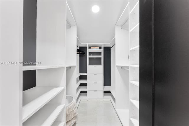 Building Photo - 231 NE 45th St