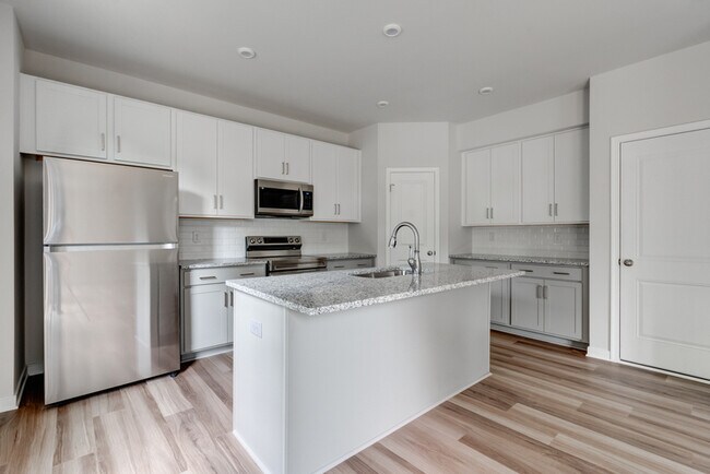 Building Photo - 317 Northfield Hts Ln