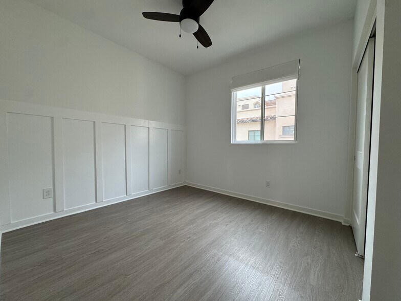 Building Photo - 751 Talbot Ln