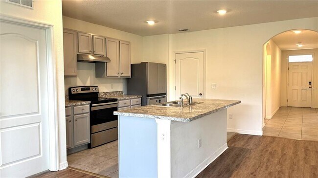 Building Photo - 1307 Fox Squirrel Dr