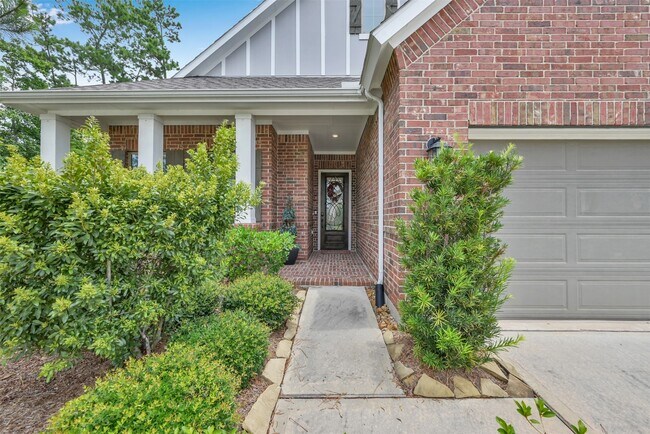 Building Photo - 4205 Grand Oaks Wind