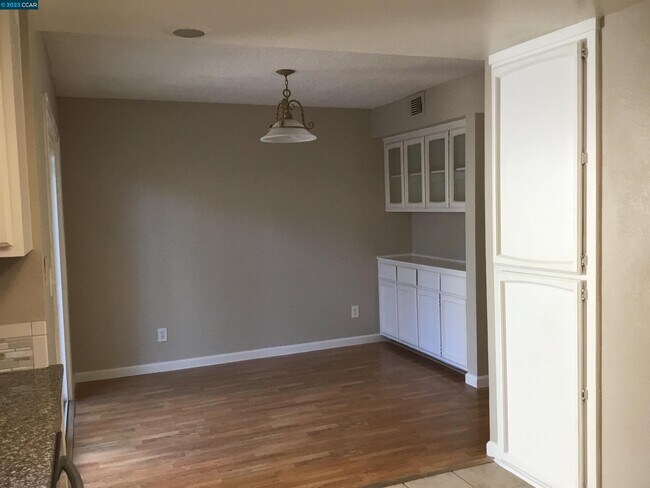 Building Photo - 6314 Port Gibson Ct