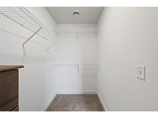 Building Photo - 6596 Genevieve Trail