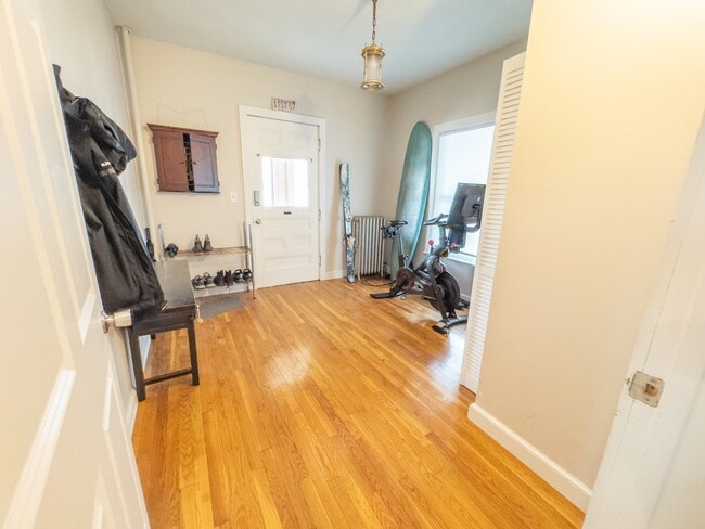 Building Photo - 55 Hall Ave